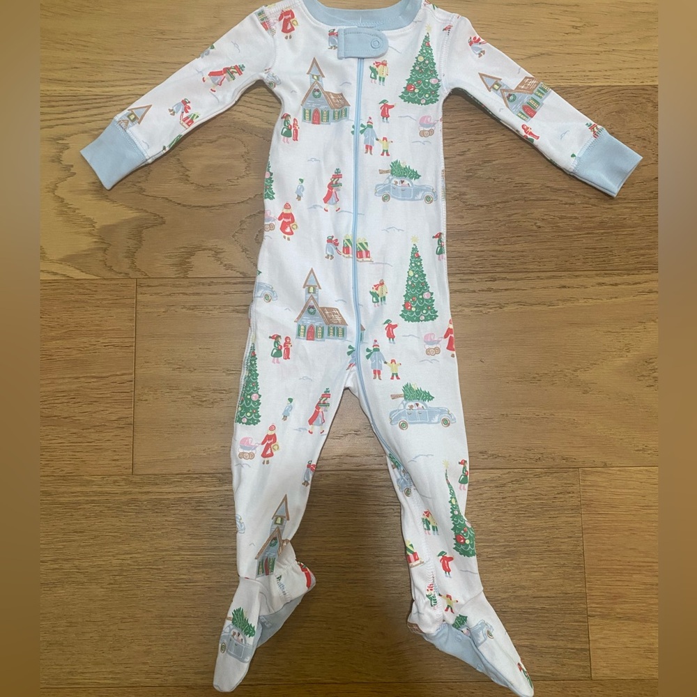 Festive TBBC Christmas Holiday Kids One Piece Footie Pajamas 3-6m NWOT